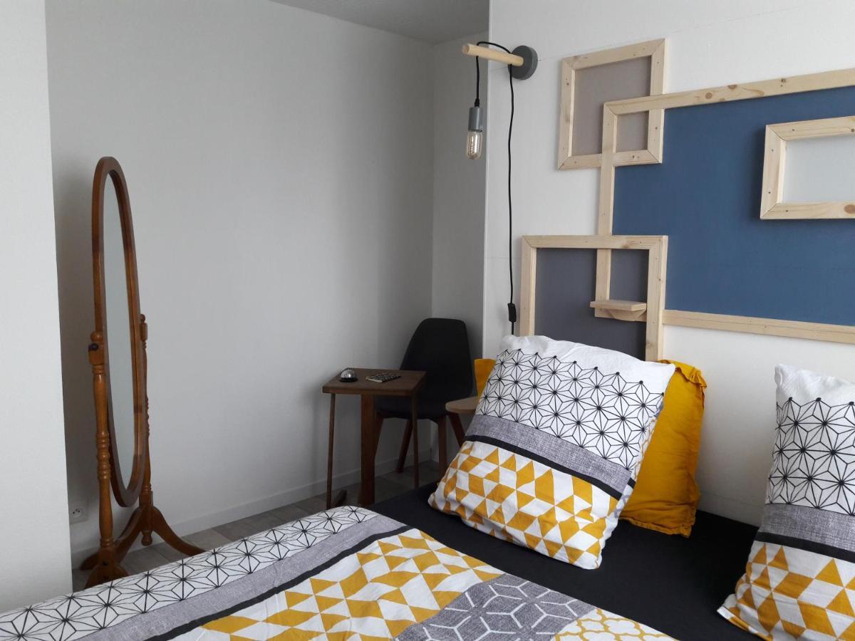 Bruse & Co Bed & Breakfast Oissery Bagian luar foto