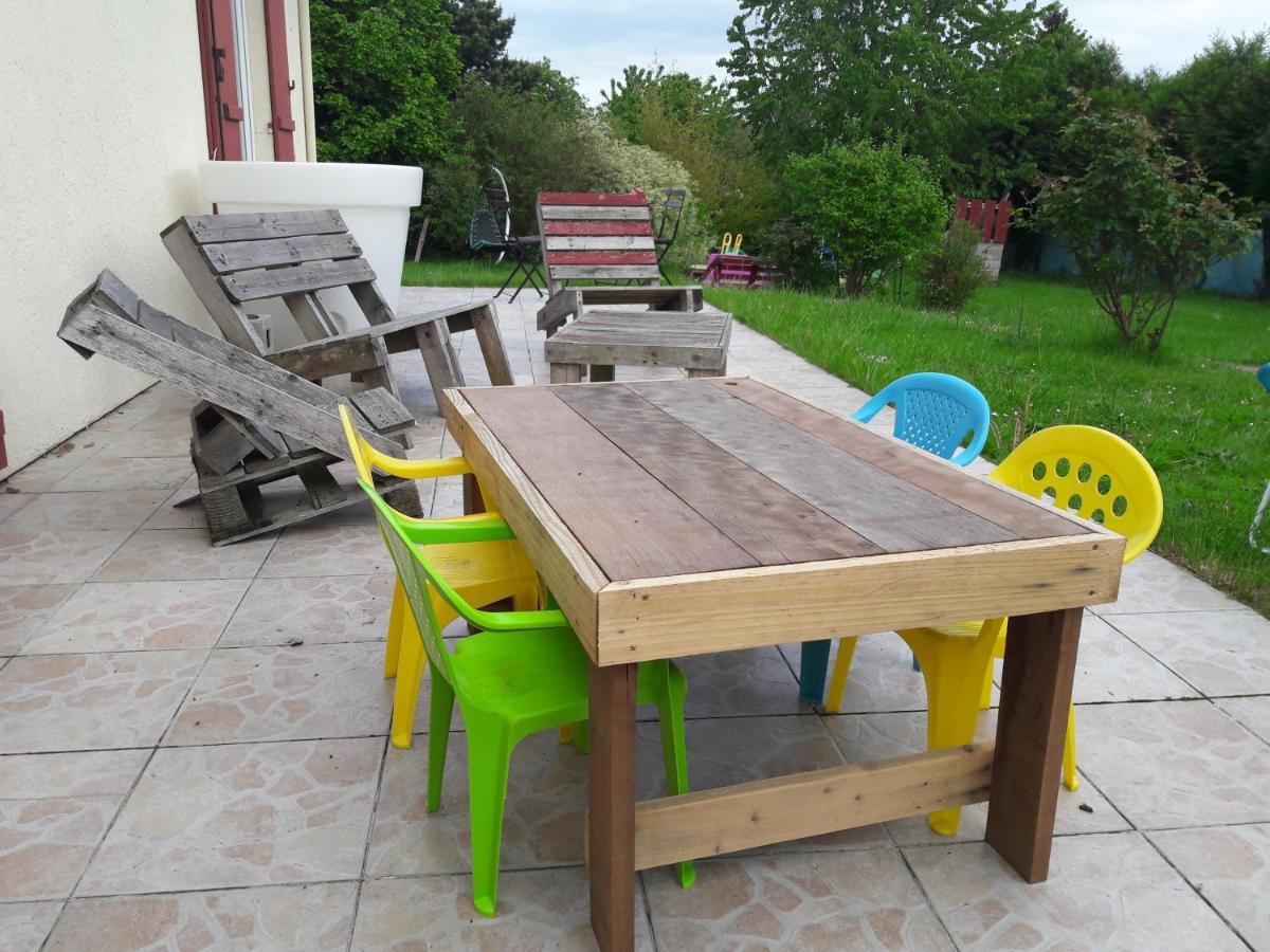 Bruse & Co Bed & Breakfast Oissery Bagian luar foto