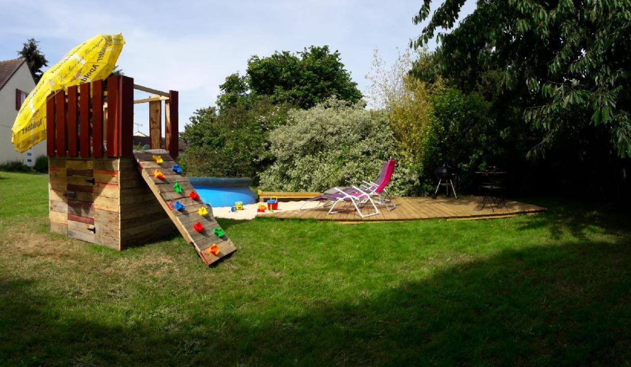 Bruse & Co Bed & Breakfast Oissery Bagian luar foto